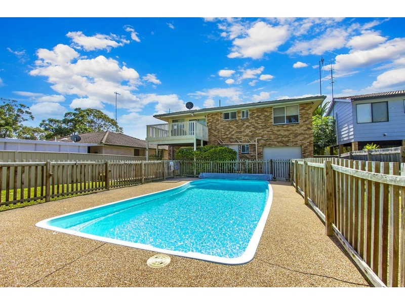 106 Lakedge Avenue, Berkeley Vale NSW 2261