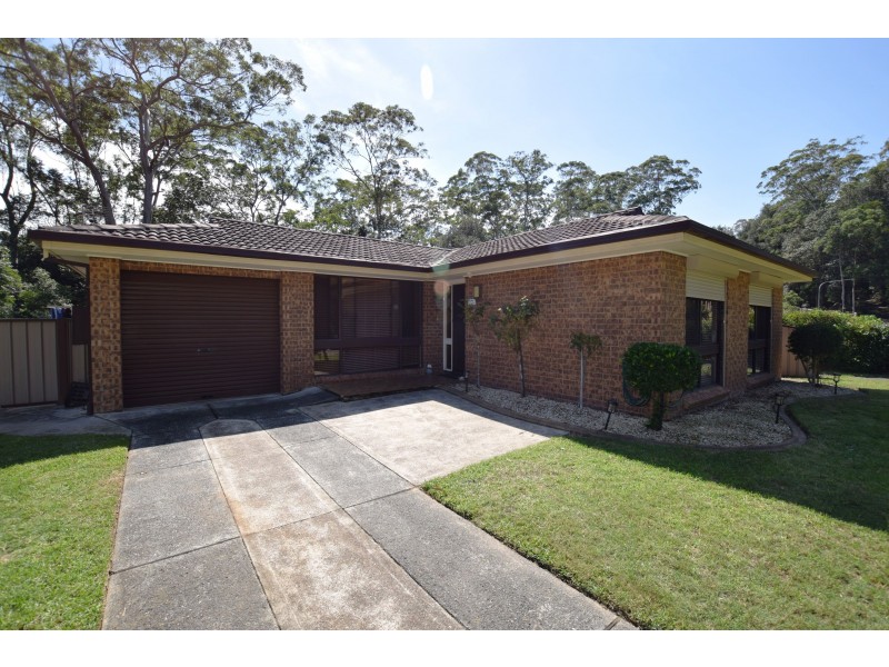 57 Perratt Close, Lisarow NSW 2250