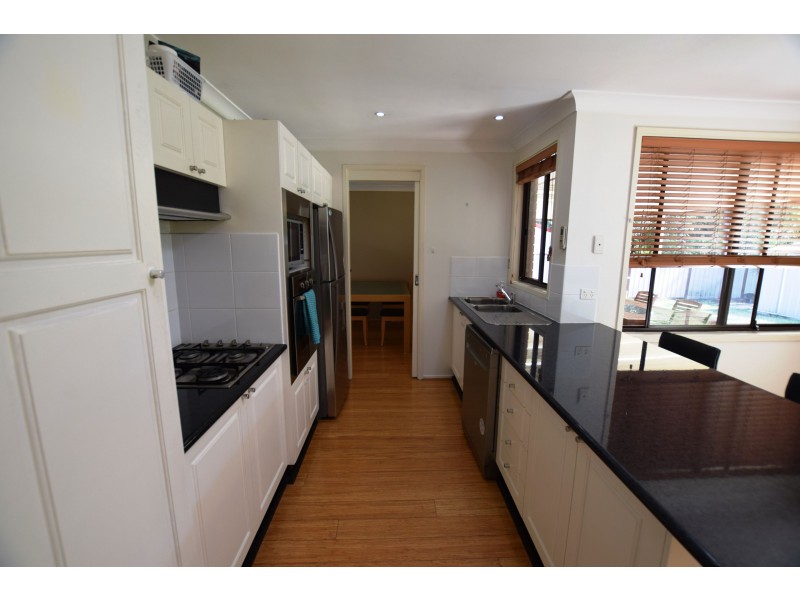 57 Perratt Close, Lisarow NSW 2250