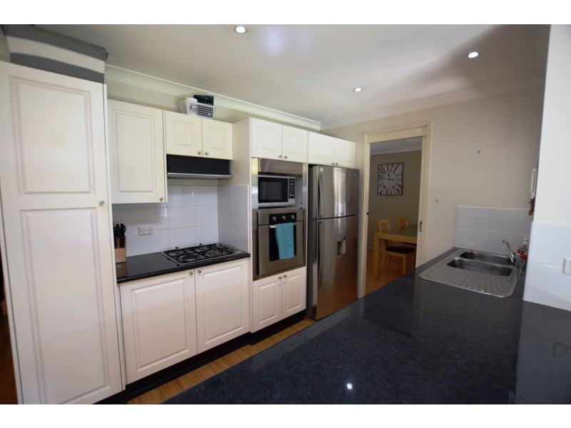 57 Perratt Close, Lisarow NSW 2250