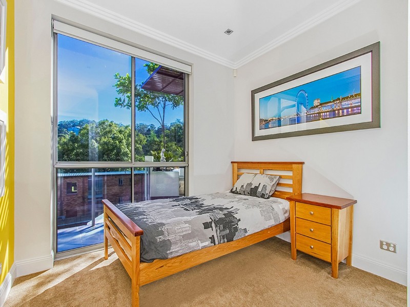 19/43 Masons Parade, Point Frederick NSW 2250