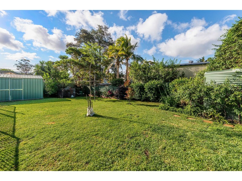 28 Beaumont Avenue, Wyoming NSW 2250