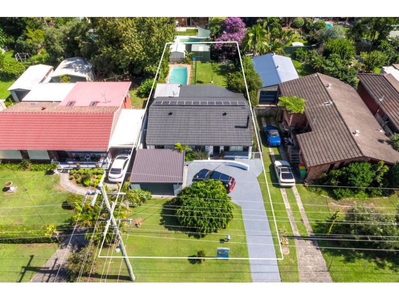 28 Beaumont Avenue, Wyoming NSW 2250