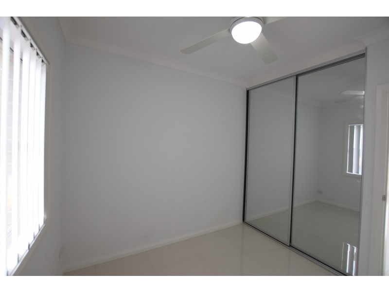 18 Ronald Avenue, Wyoming NSW 2250