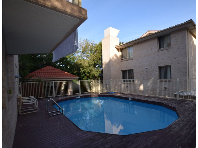 18/35 Central Coast Highway, West Gosford NSW 2250