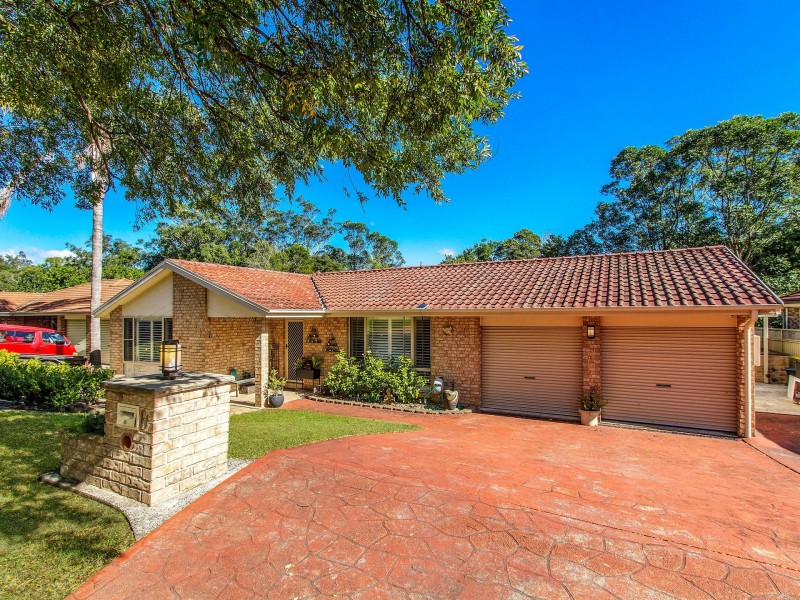 11 Woodbine Close, Lisarow NSW 2250