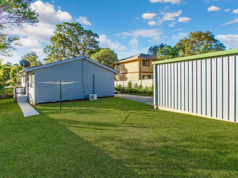 180 Tuggerawong Road, Wyongah NSW 2259