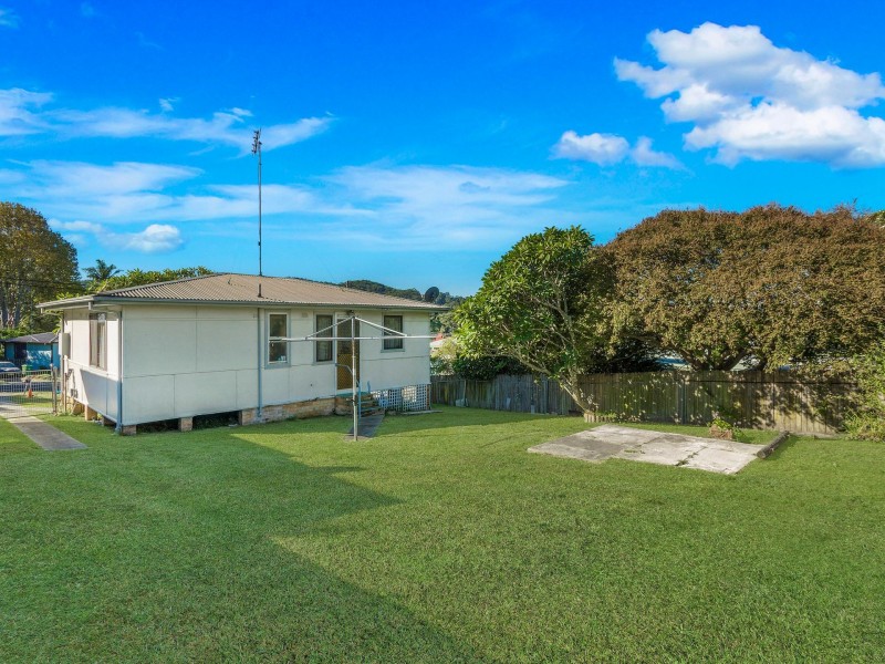 4 Cary Crescent, Springfield NSW 2250