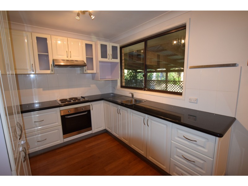 32 Rain Forest Road, Wyoming NSW 2250