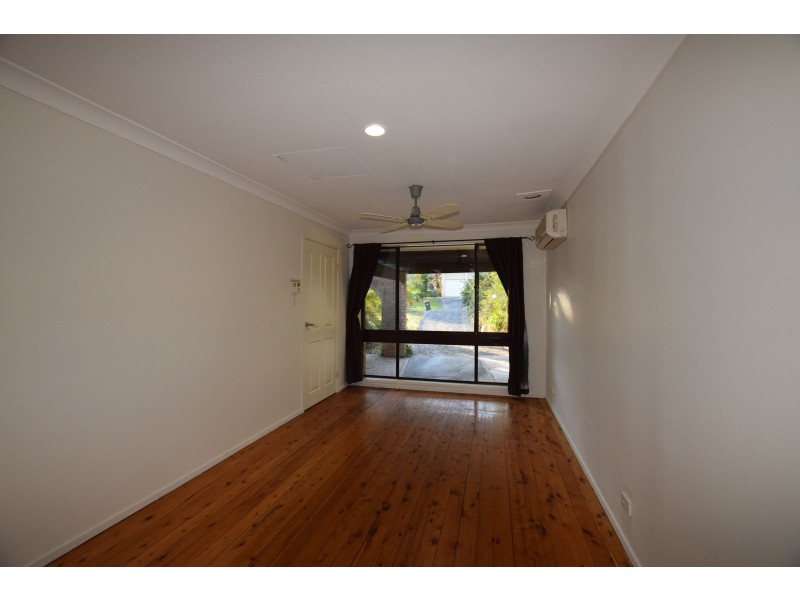 32 Rain Forest Road, Wyoming NSW 2250
