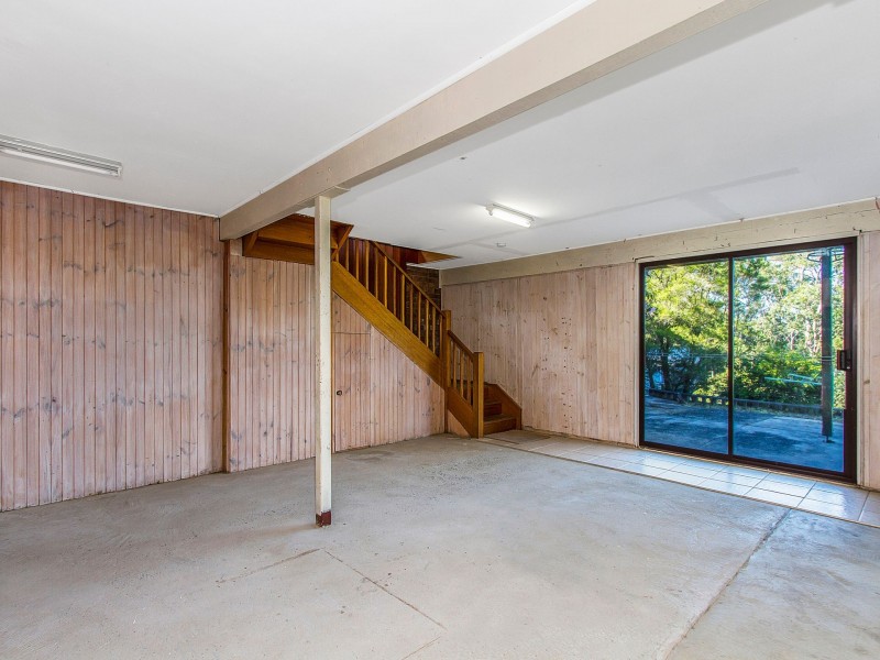 112 Berrys Head Road, Wyoming NSW 2250