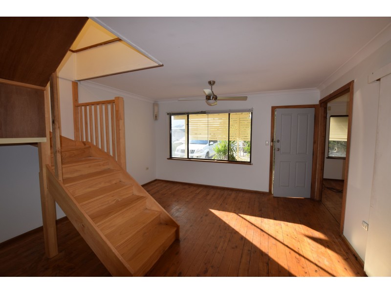 1/17 Lens Avenue, Umina Beach NSW 2257