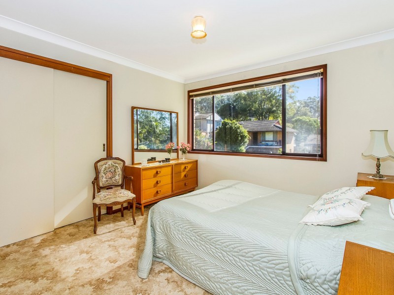 6 Crawford Crescent, Wyoming NSW 2250