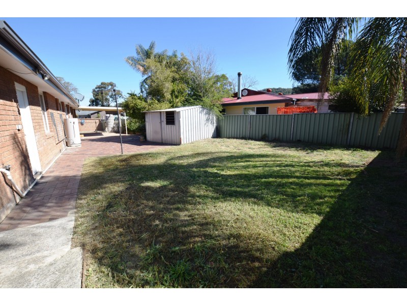 27 Koninderie  Parade, Narara NSW 2250