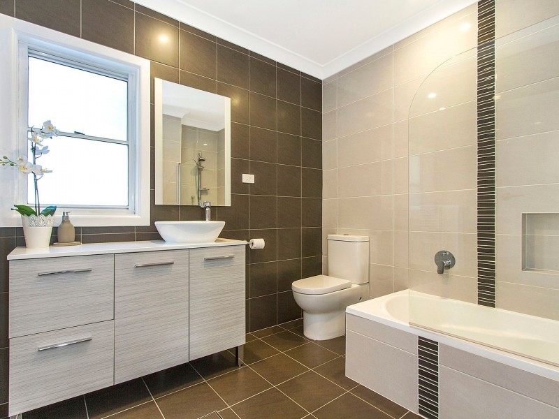 96 Berrys Head Road, Wyoming NSW 2250