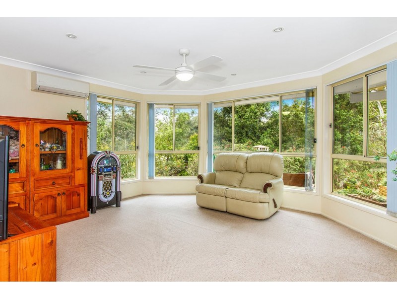 10 Knight Close, Ourimbah NSW 2258