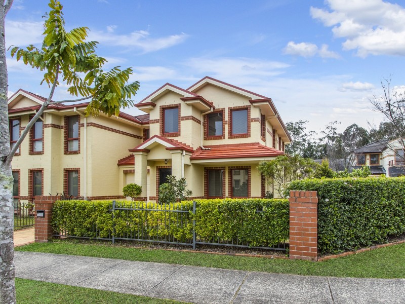 17 Worrell Circuit, Wyoming NSW 2250