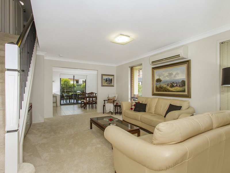 17 Worrell Circuit, Wyoming NSW 2250