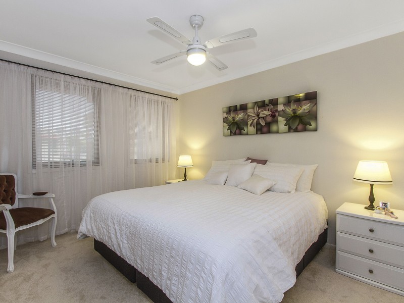 17 Worrell Circuit, Wyoming NSW 2250