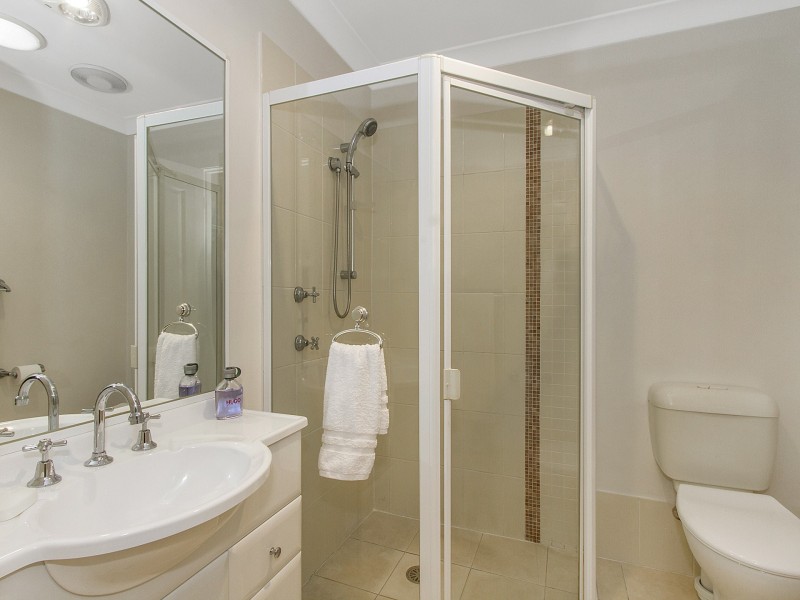 17 Worrell Circuit, Wyoming NSW 2250