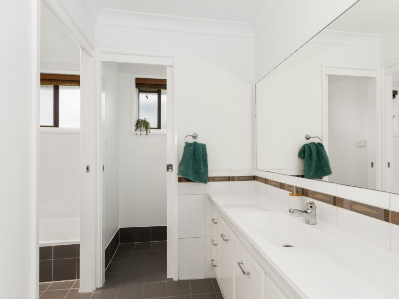 87 Gilda Drive, Narara NSW 2250