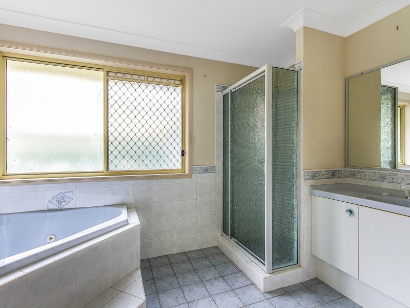 15 Wesley Street, Narara NSW 2250