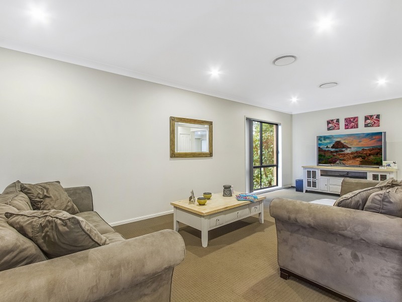 2 Mowbray Place, Kariong NSW 2250