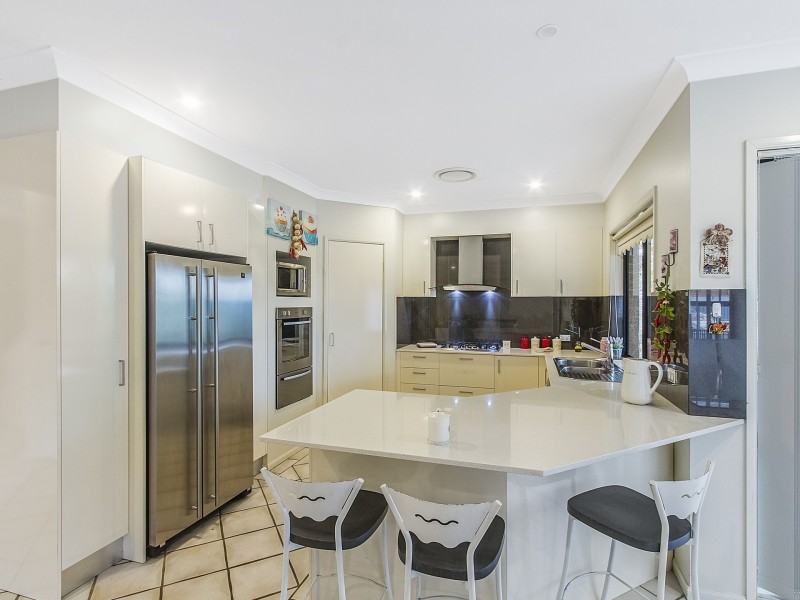 2 Mowbray Place, Kariong NSW 2250
