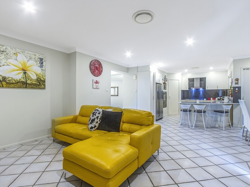 2 Mowbray Place, Kariong NSW 2250