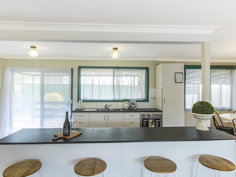 70 Maidens Brush Road, Wyoming NSW 2250