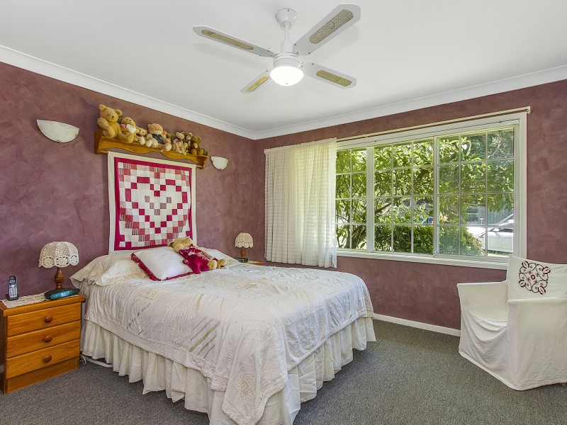 18 Ourimbah Street, Lisarow NSW 2250