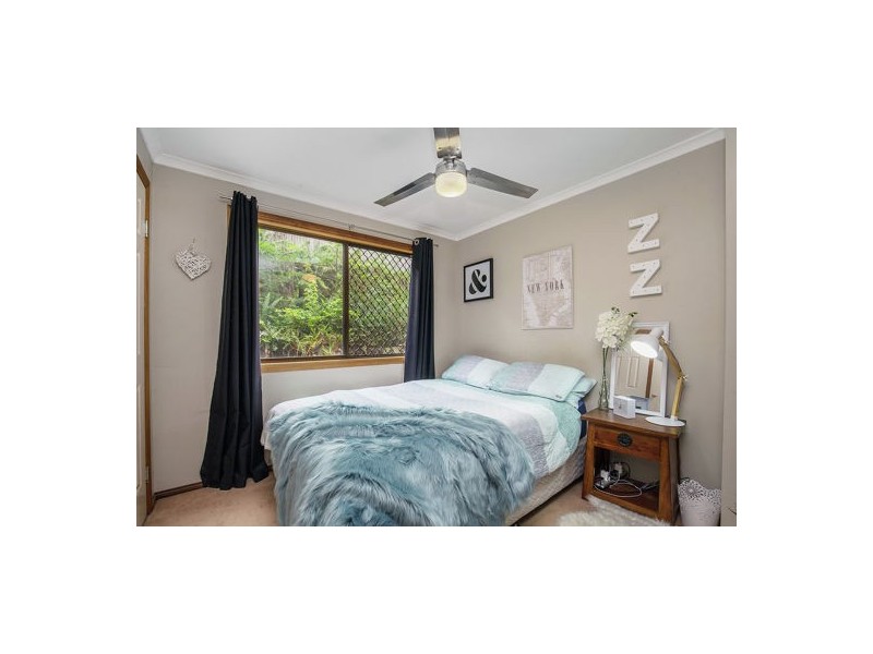 8 Wilpena Court, Springwood QLD 4127
