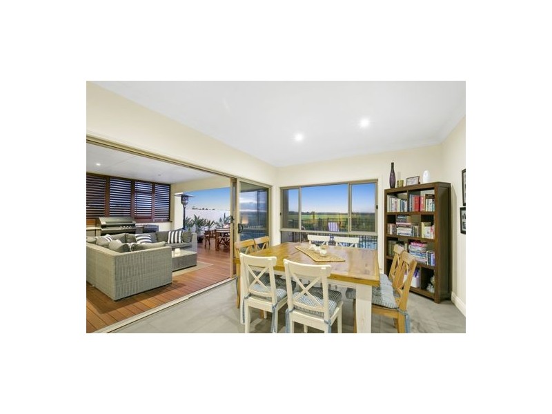 35 Windward Place, Jacobs Well QLD 4208