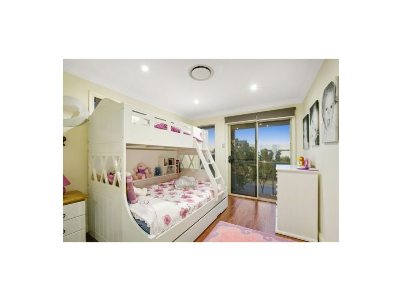 35 Windward Place, Jacobs Well QLD 4208