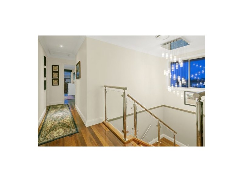 35 Windward Place, Jacobs Well QLD 4208