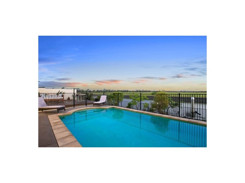 35 Windward Place, Jacobs Well QLD 4208