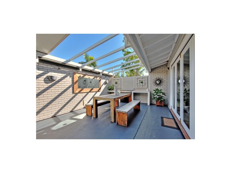 23 Caloola Drive, Springwood QLD 4127
