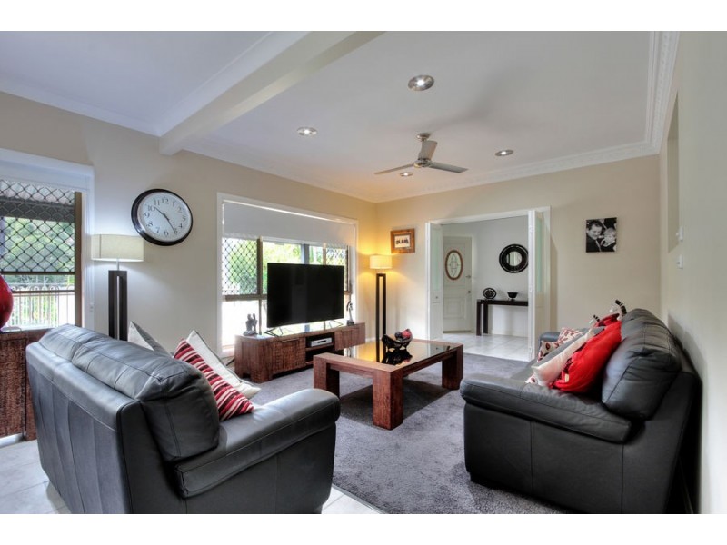 7 Tunbridge Drive, Nerang QLD 4211