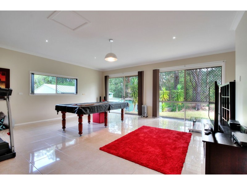 7 Tunbridge Drive, Nerang QLD 4211
