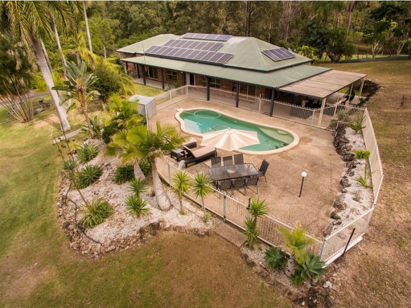 7 Tunbridge Drive, Nerang QLD 4211