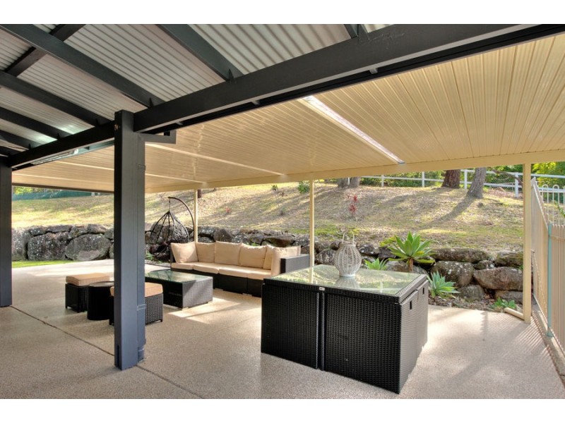 7 Tunbridge Drive, Nerang QLD 4211