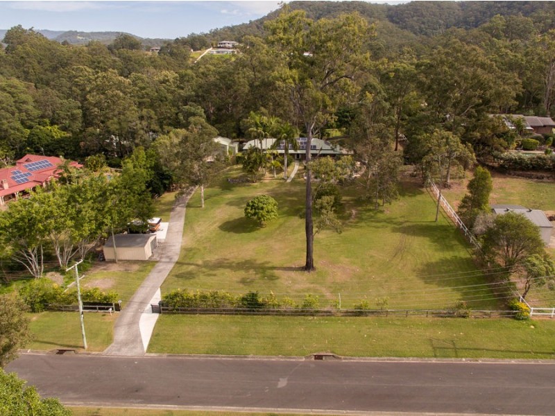 7 Tunbridge Drive, Nerang QLD 4211