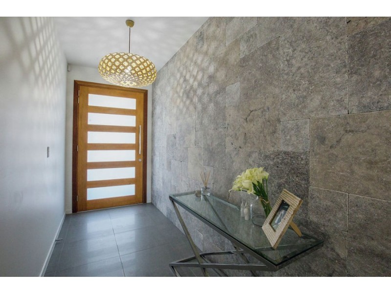 29 Sunset Place, Jacobs Well QLD 4208