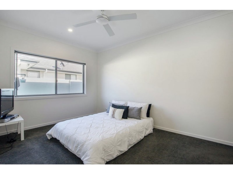 29 Sunset Place, Jacobs Well QLD 4208