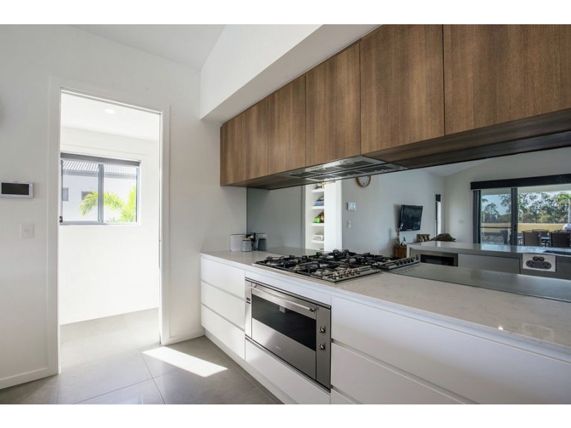 29 Sunset Place, Jacobs Well QLD 4208