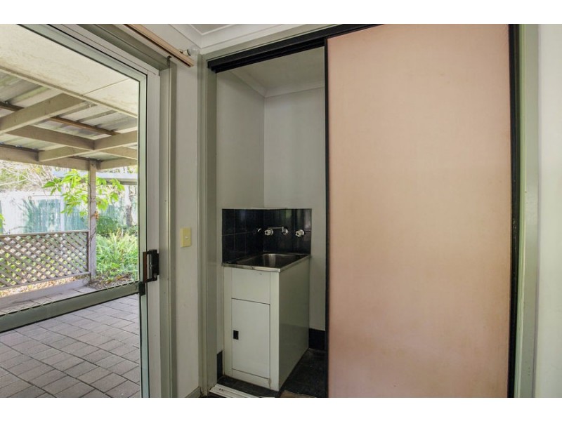 13 Hochtief Court, Edens Landing QLD 4207