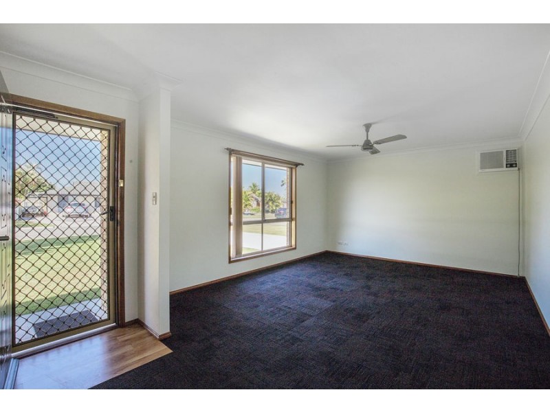 9 Glendevon Crescent, Mount Warren Park QLD 4207