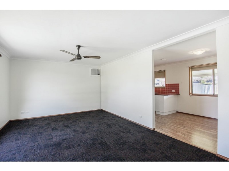 9 Glendevon Crescent, Mount Warren Park QLD 4207