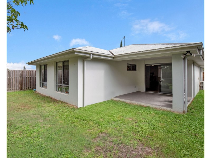 68 Mieka Crescent, Pimpama QLD 4209