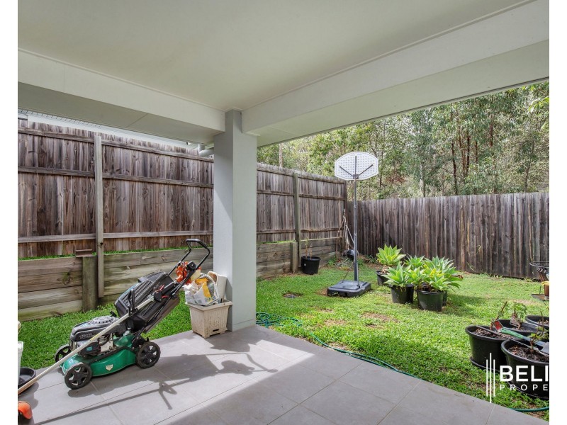68 Mieka Crescent, Pimpama QLD 4209